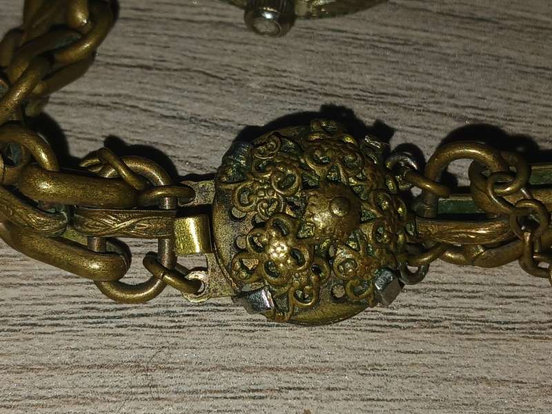 1 X MONTOISE ANTICHOC VINTAGE LADIES WATCH