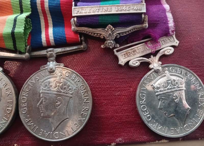 4 X WW2 MEDALS : T/5665806 WO.O CL.1 L.A.DAGGER