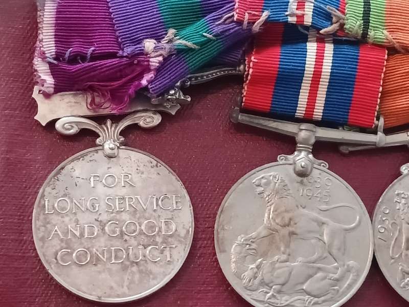 4 X WW2 MEDALS : T/5665806 WO.O CL.1 L.A.DAGGER