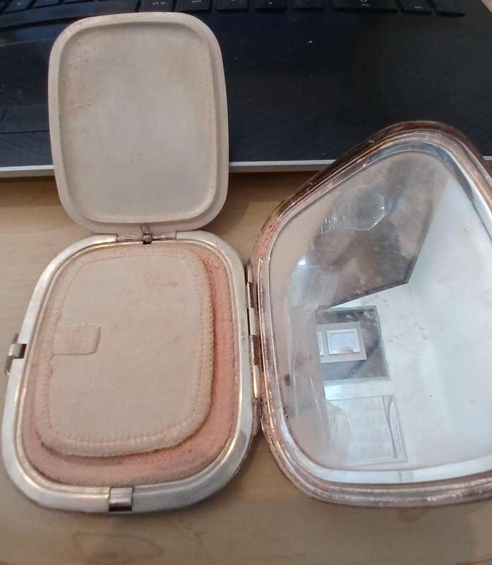 VINTAGE SILVER METAL POWDER CASE WITH MIRROR AND POWDER