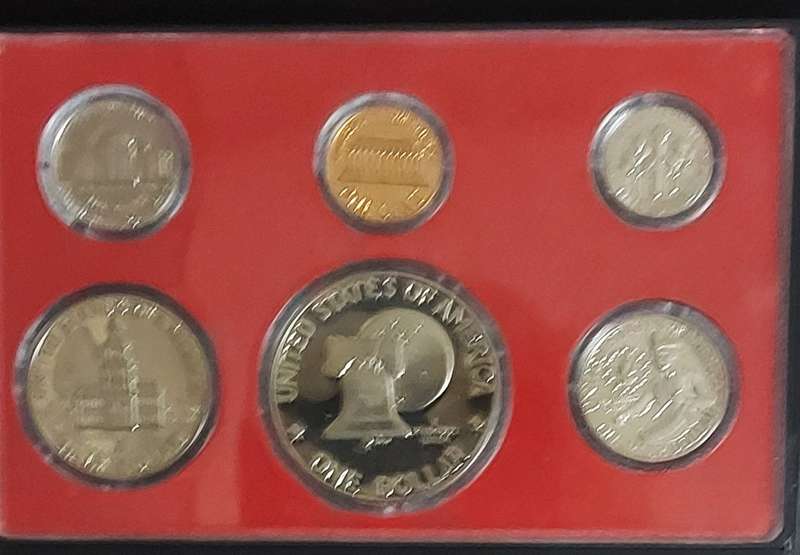 1976 UNITED STATES PROOF COIN SET