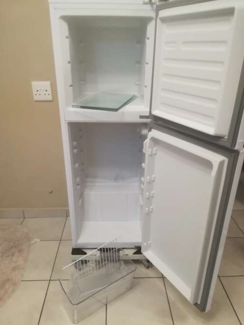 KIC 170 Litre white fridge for sale