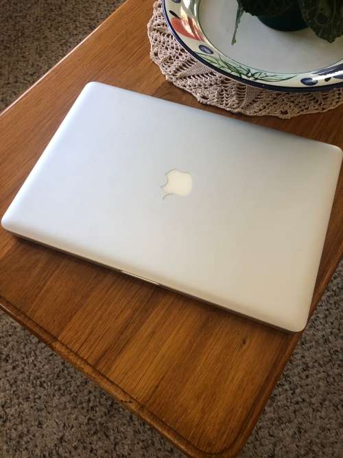 MacBook Pro 15 Quad Core i7