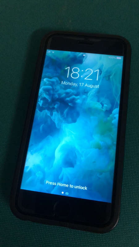 iPhone 6s 32gb Mint Condition