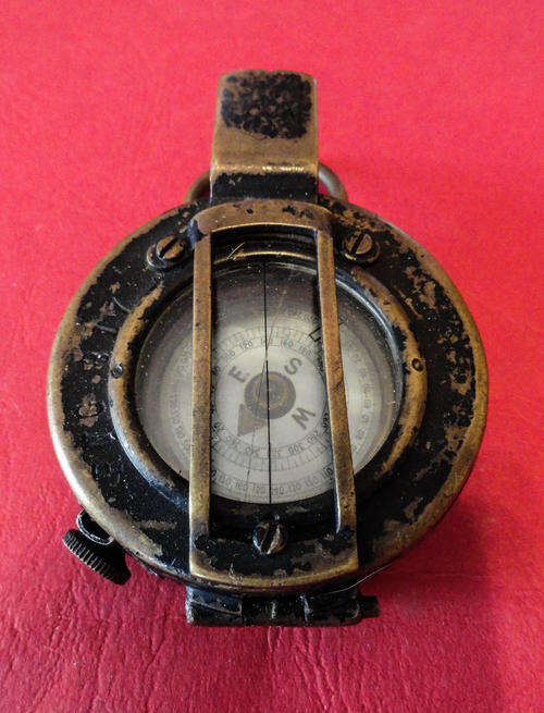 WWII compass, ultra rare!