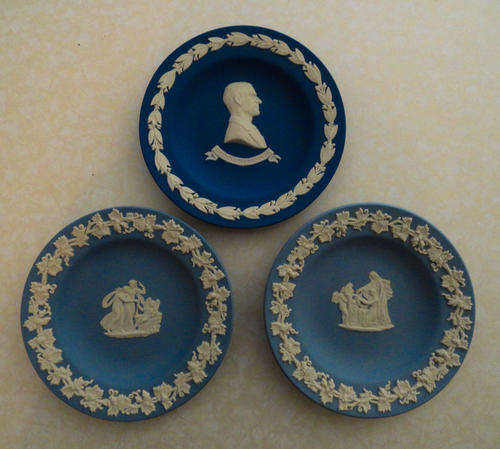 3 Wedgewood Blue dishes/ plates.  One is boxed