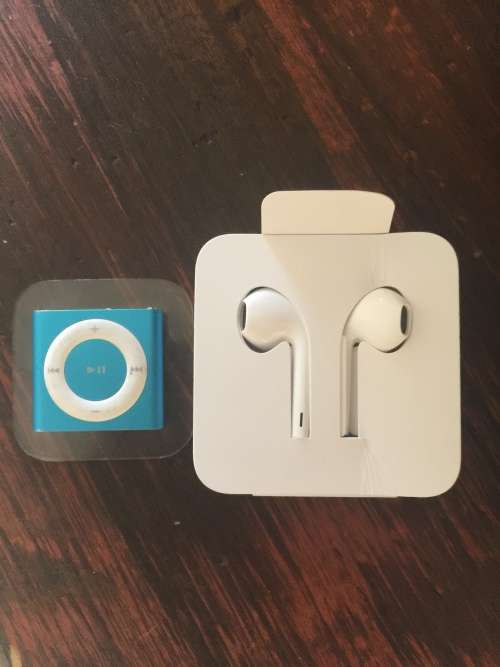 Apple IPod 2GB - Light Blue