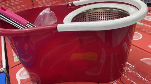 Magic Spin Mop and Plastic Bucket set (red avaiable)