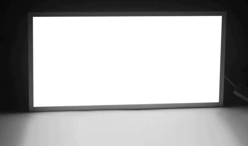 GLITE  600x1200 panel light 90w