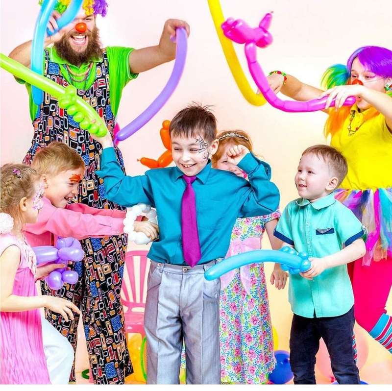 100 Pieces Latex Twisting Balloons