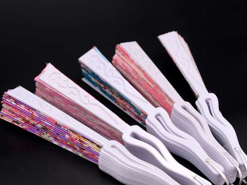 Keel Fan Chinese Style Lace Fan Printed Gold Powder Plastic  / assortment flowers