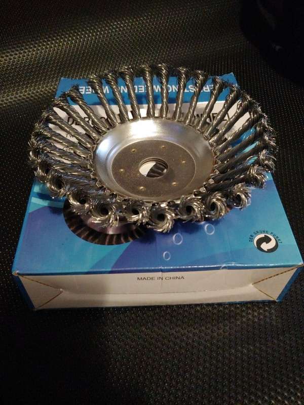 DERUSTING WEEDING WHEEL 8`