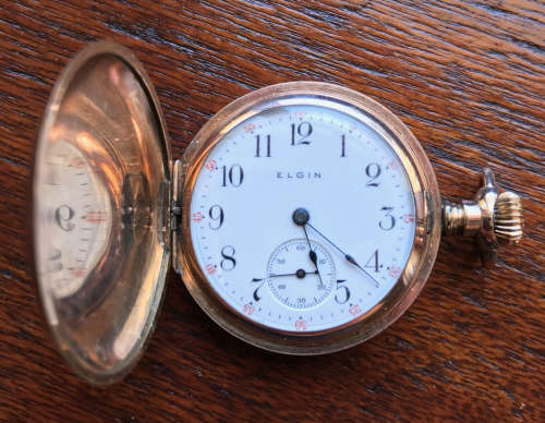 Elgin National Watch Company Collectible Pocket Watch - Year 1909 - Working Condition