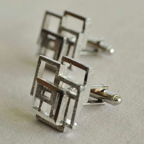 Vintage gold tonVintage silver tone cufflinks in original box