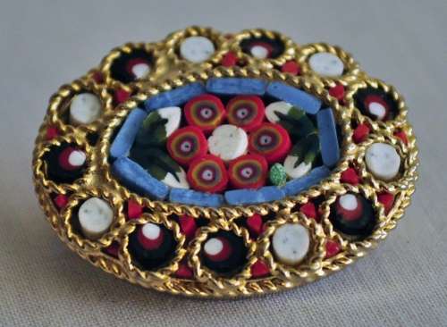 Vintage gold tone Italian micromosiac Millefiori brooch pin