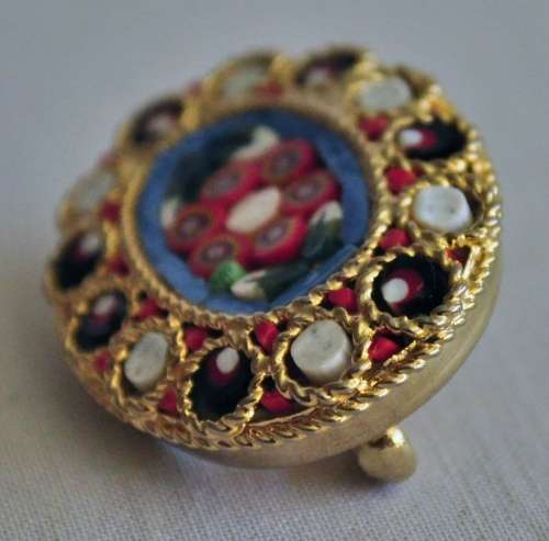 Vintage gold tone Italian micromosiac Millefiori brooch pin