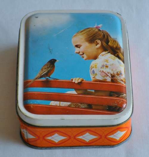 Vintage tin marked Edward Sharp South Africa (Pty) Ltd