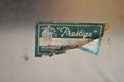 Vintage chocolate tin made in Holland