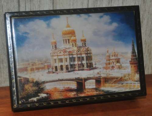 Vintage Russian Paper Mache Decoupaged Lacquer Box Cathedral of Christ the Saviour in Moscow