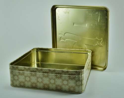 Collectible Bakers Biscuit Choice-Deluxe Limited Edition Tin