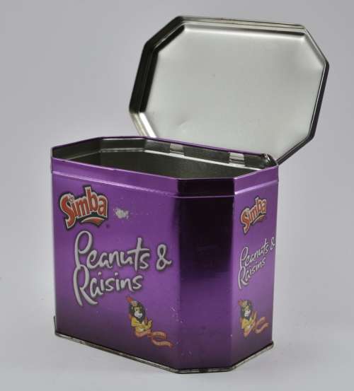 Collectible Simba Peanuts and Raisins Tin