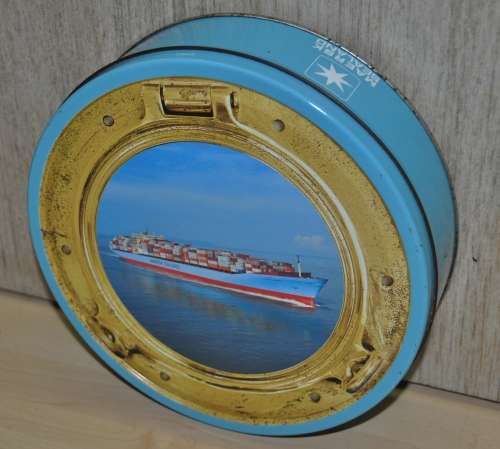 Collectible Ripensa Danish Butter Cookie tin commemorating the MAERSK Sealand Container Ship