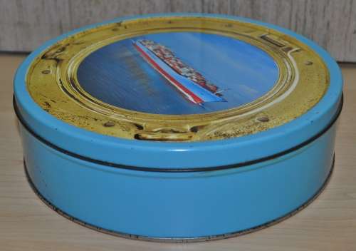 Collectible Ripensa Danish Butter Cookie tin commemorating the MAERSK Sealand Container Ship