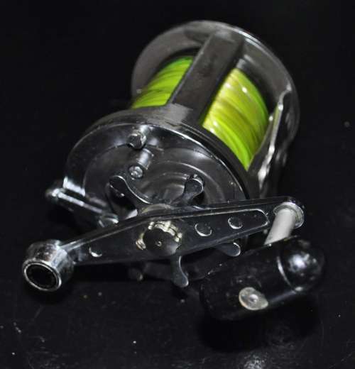 Vintage Daiwa Magforce Sealine SMF 250 Fishing Reel