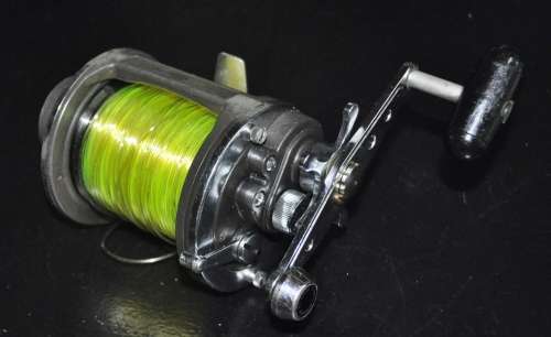 Vintage Daiwa Magforce Sealine SMF 250 Fishing Reel