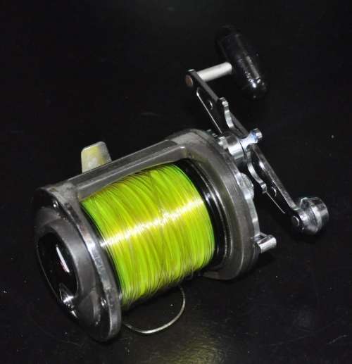 Vintage Daiwa Magforce Sealine SMF 250 Fishing Reel