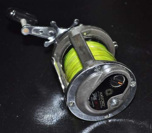 Vintage Daiwa Magforce Sealine SMF 250 Fishing Reel