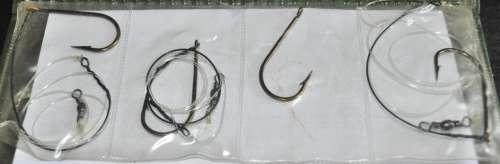 Job Lot - Booklet filled Steel wire traces with Mustad Hooks