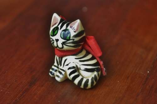 Tabby Striped Kitten with Bow Miniature Cat Figuring by Fay`s Miniature World