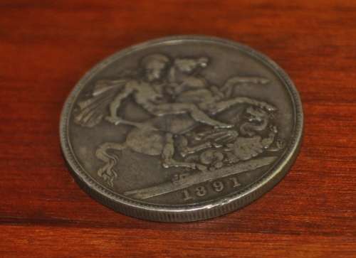 1891 Queen Victoria British Silver `Jubilee Head` Crown - 566 000 Minted