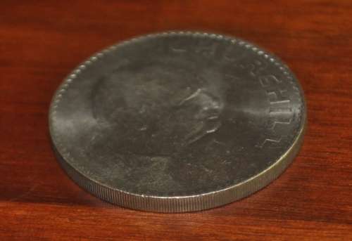 Great Britain 1965 Crown Commemorating Winston Churchill and Queen Elizabeth II