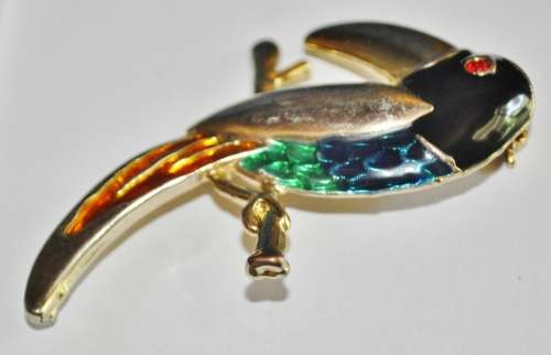 Vintage Gold Tone and Enamel Toucan Brooch Pin
