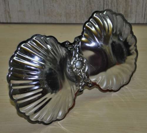 Vintage Silver Plated Double Shell Bonbon dish/serving tray/candy dish