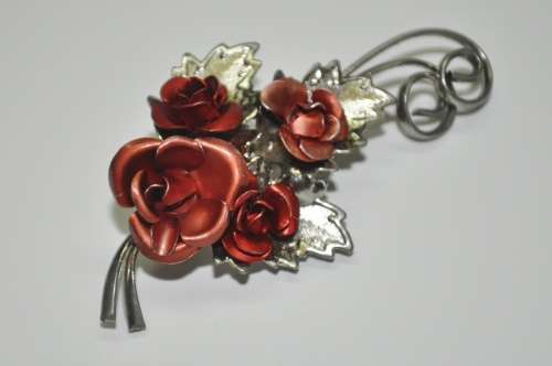 Vintage Silver Tone and Red Metal Rose Bouquet Brooch Pin