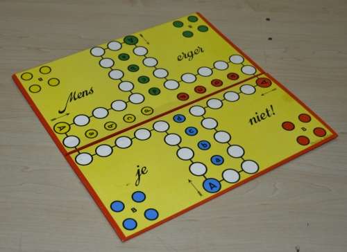 Vintage, Collectible Mens Erger Je Niet Strategy Board Game Made in Holland c1970