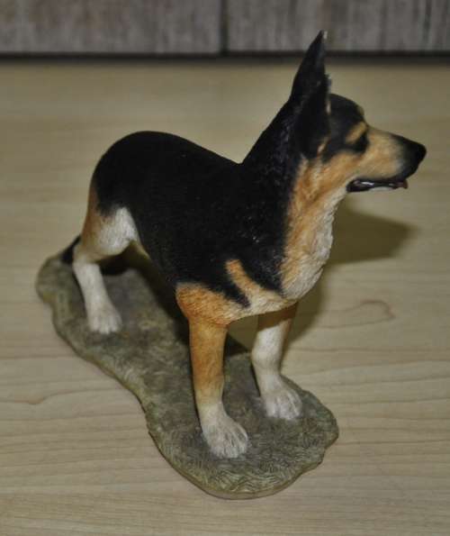 Sheratt and Stephens Hand Painted and Crafted Collectible Standing Alsatian Resin Figurine #55064