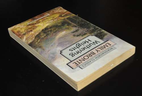 Wuthering Heights by Emily Bronte ISBN 1853260010