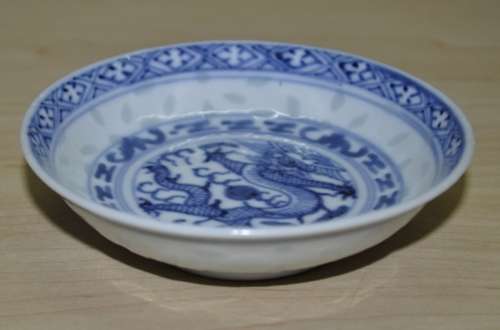 Pair of Vintage Chinese Blue and White Hand Painted Rice Grain Pattern Footed Bowls