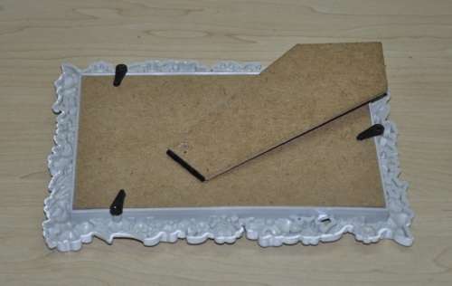 Decorative Cast Plastic Floral Photo Frame