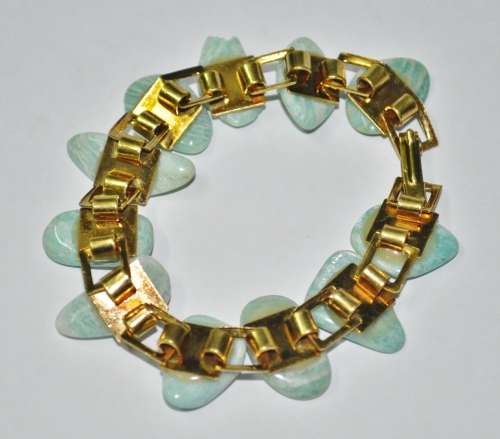 Vintage Gold Tone Light Green Amazonite Semi-precious Stone Bracelet c1960