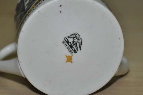 W.H Goss Crested China Loving Cup St, Andrews, Scotland including History of The Loving Cup Card