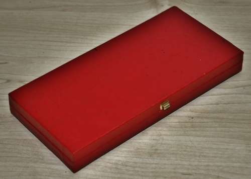 1982 SA Long Proof Set including R1 silver coin, excludes gold coins, in original red long box