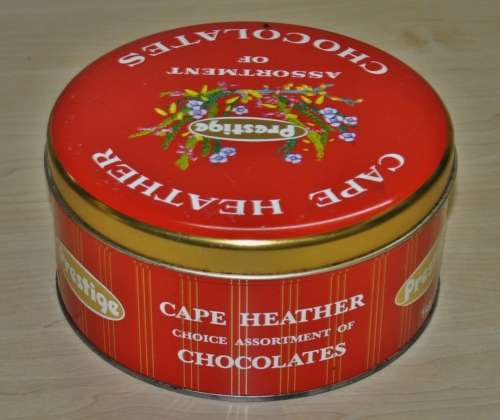 Vintage Prestige Cape Heather Assortment of Chocolates Tin manufactured by Humphries Ltd SA