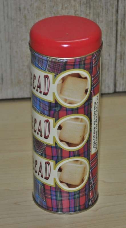 Vintage Kwality Shortbread Biscuits Tin manufactured by Blue Lion Manufacturing