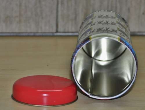 Vintage Kwality Shortbread Biscuits Tin manufactured by Blue Lion Manufacturing