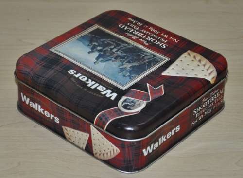 Contemporary, Collectible Walkers Pure Butter Shortbread Petticoat Tails Tin made in Scotland